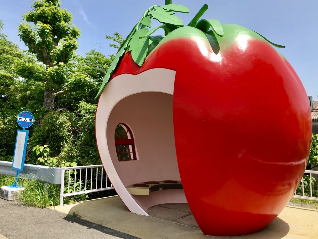 フルーツバス停のトマト